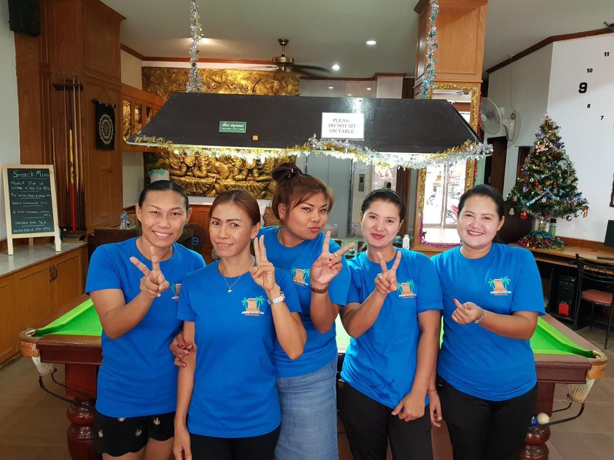 Andaman Sea Patong Hotel Bagian luar foto